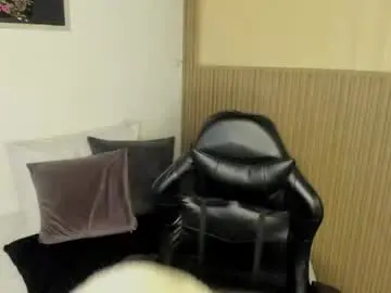 Summer_night_  live sex cam