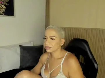 Summer_night_  live sex cam