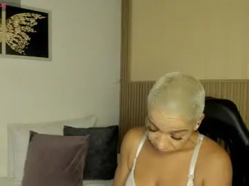 Summer_night_  live sex cam