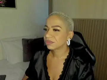 Summer_night_  live sex cam