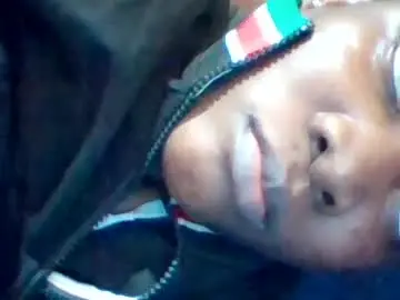 Zainxxxx  live sex cam