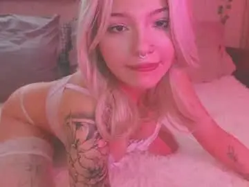 Benedettar  live sex cam
