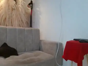 Emy374220  live sex cam