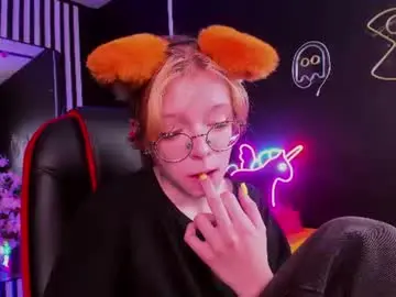 Foxxxypolly  live sex cam