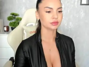 Goddessmiaa  live sex cam
