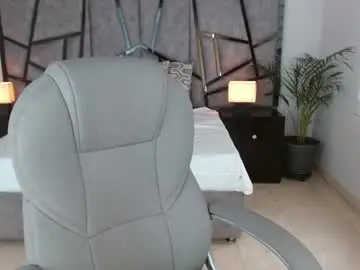 Hamber_reyes  live sex cam