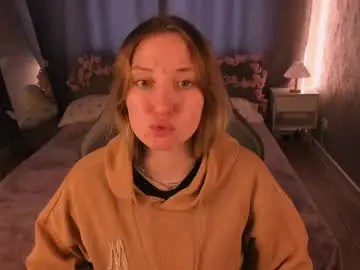 Lilyy_lark  live sex cam