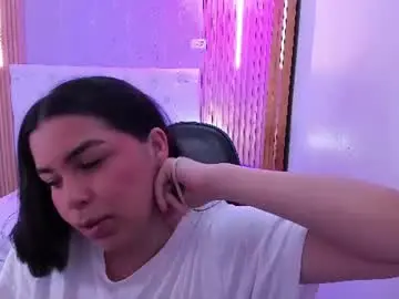 Luna_bloomm_  live sex cam