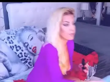 Marimais  live sex cam