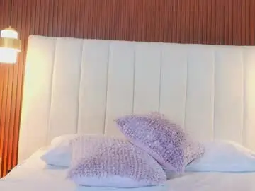 Nina_gb  live sex cam