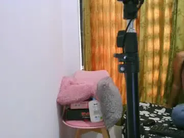 Sharon_nauthy24  live sex cam