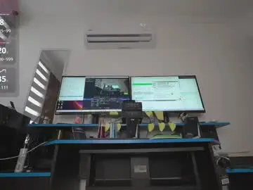 Tinacb  live sex cam