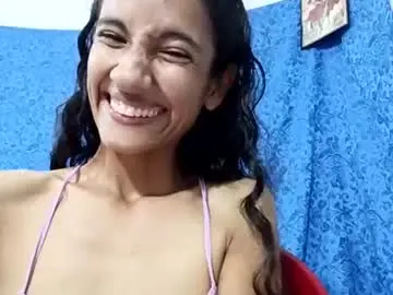 Tsmilingg  live sex cam