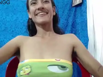 Tsmilingg  live sex cam