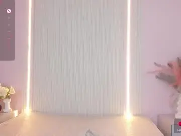 Vivianowen9  live sex cam