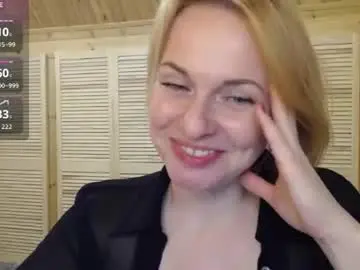 Yummylilya  live sex cam