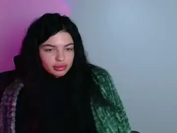 Adriana_bella  live sex cam