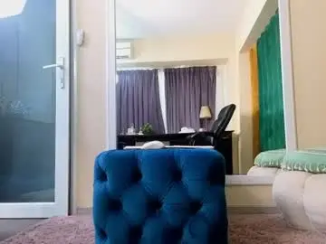 Aliaorr  live sex cam