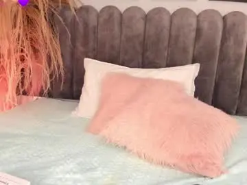 Bella_peach_  live sex cam