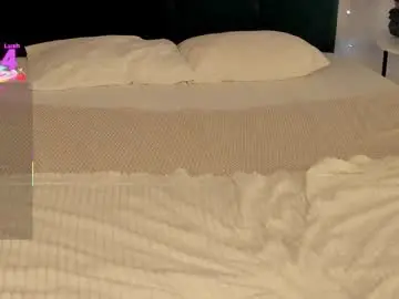 Creepy_kittyy  live sex cam