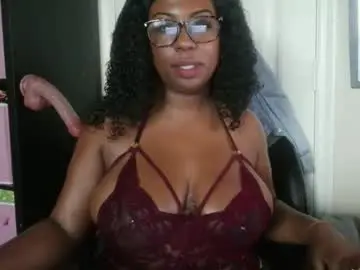 Cyndylouwho  live sex cam