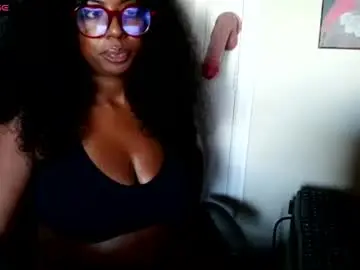 Cyndylouwho  live sex cam