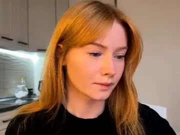 Doomsdaybaby  live sex cam