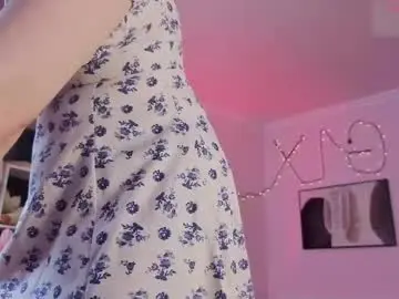 Jelena_cuc  live sex cam