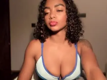 Lexy_squirt_queen  live sex cam