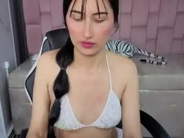 Lia_jones_b  live sex cam
