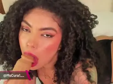 Miss_curazao  live sex cam
