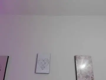 Muriell_69  live sex cam