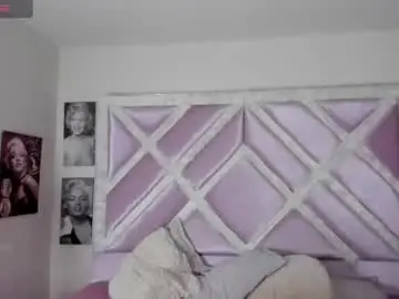 Muriell_69  live sex cam