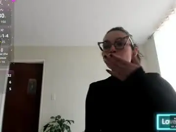 Polybarnett  live sex cam