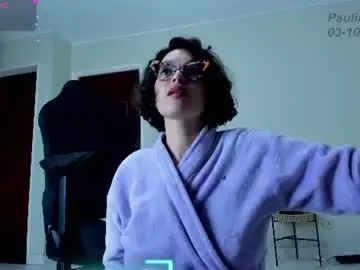 Polybarnett  live sex cam