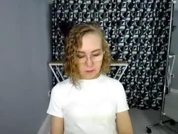 Queen_a_n_i  live sex cam