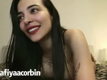 Safiya_corbin  live sex cam