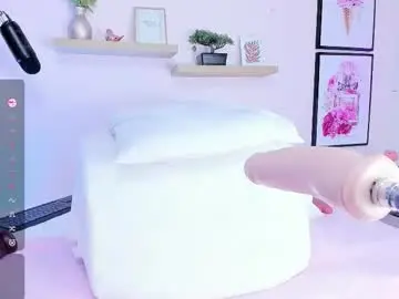 Sahara1106  live sex cam