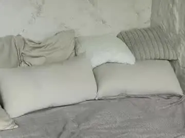 Sandraschonherz  live sex cam
