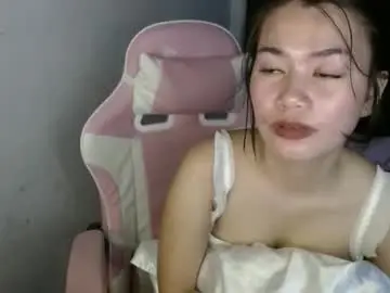 Sassybaby09  live sex cam