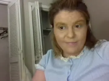 Shmuberryfarms  live sex cam