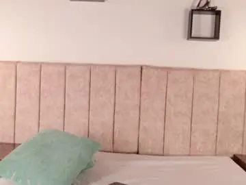 Zoehot11  live sex cam