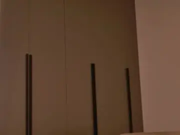 Bella__sss  live sex cam