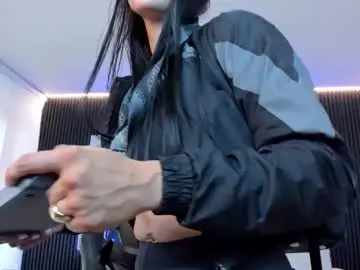 Charlotte_whitee1  live sex cam