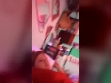 Kiiitttkaattt  live sex cam