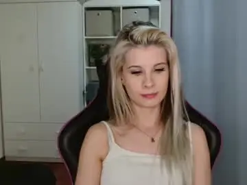 Kristineamore  live sex cam