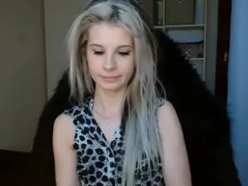Kristineamore  live sex cam