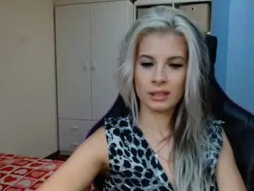 Kristineamore  live sex cam