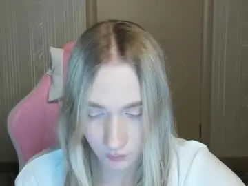 Miiissliiissameliiisa  live sex cam