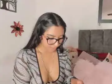 Miss_brunette_  live sex cam